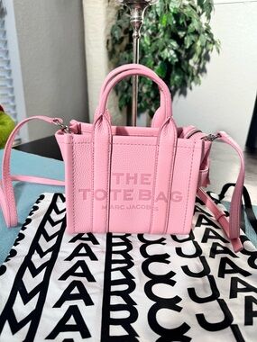 (SOLD) Marc Jacobs Leather Mini Tote bag in Petal Pink